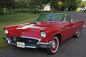 1957 Ford Thunderbird (28911503716) (cropped).jpg